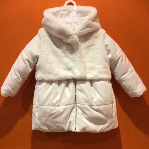 Emporio Armani Other - NEW! EMPORIO ARMANI WHITE PUFF WINTER JACKET 24M